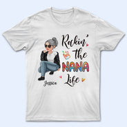 Rockin' The Nana Life - Cadeau pour grand-mère, maman - T-shirt personnalisé