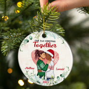 Couple de famille de Noël Notre premier Noël ensemble - Cadeau pour couples - Ornement en céramique personnalisé en forme de cercle