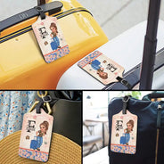 Étiquette de bagage personnalisée avec monogramme floral et fille tropicale 