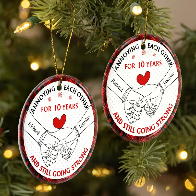 Gift For Couples - Holding Hands Old Couple Annoying Each Other - Personalized Circle Ceramic Ornament