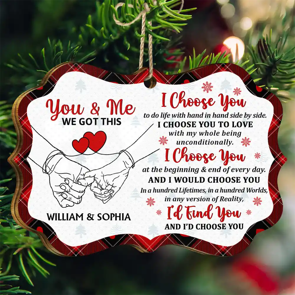 Gift For Couples - I Choose You To Do Life With Hand In Hand - Personalized Medallion Wooden Ornament