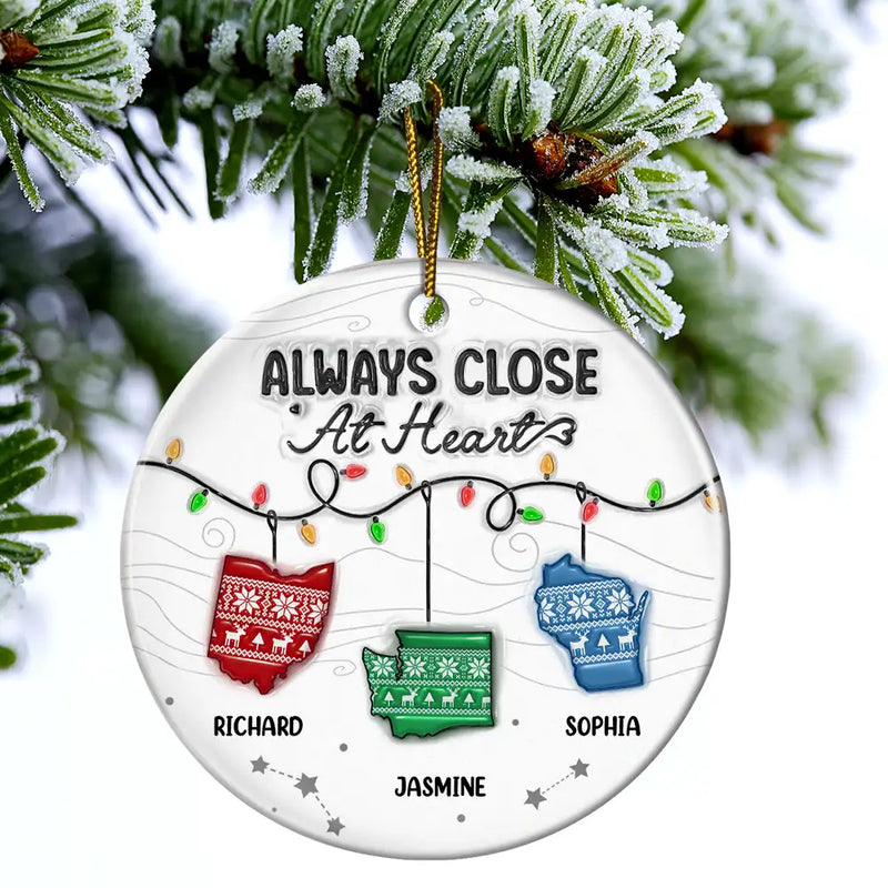 Family,Parents,Gift For Sisters,Gift For Sibling,Gift For Brothers,Love,Christmas,Long Distance - Family Love Knows No Distance - 3D Inflated Effect Printed Ornament, Personalized Circle Ceramic Ornament