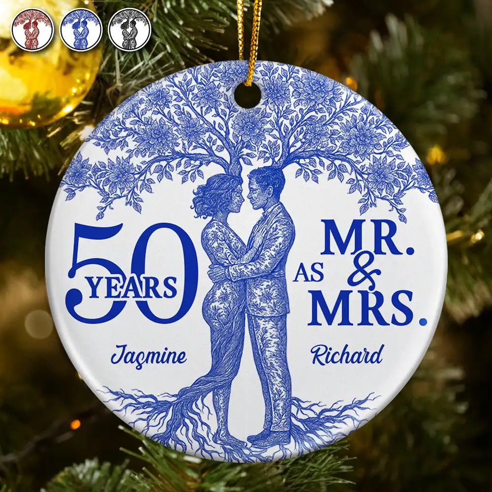 Toile De Jouy Couple Wedding Anniversary Gift - Personalized Circle Ceramic Ornament