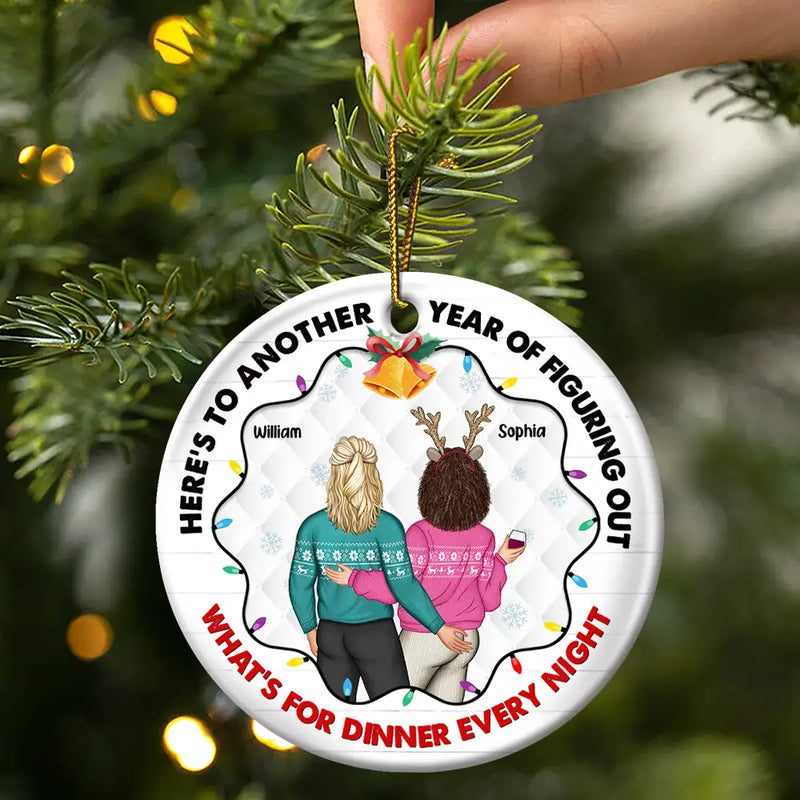 Gift For Couples - Christmas Couple Figuring Out Dinner - Personalized Circle Ceramic Ornament