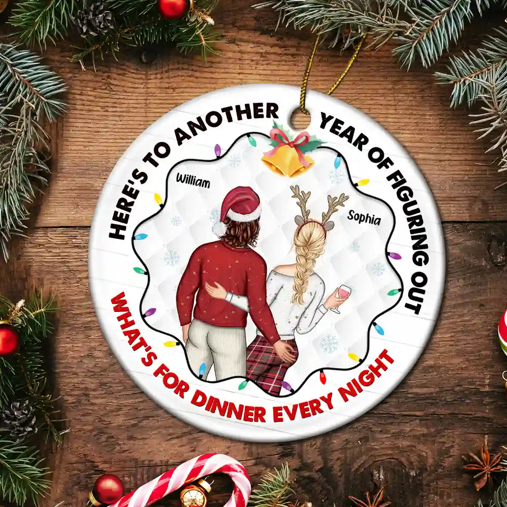 Gift For Couples - Christmas Couple Figuring Out Dinner - Personalized Circle Ceramic Ornament