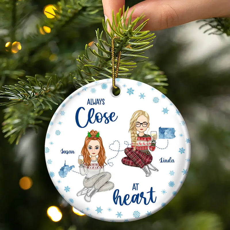 Gift For Bestie,Gift For Women,Long Distance,Christmas,Happy - Miles Apart But Besties At Heart Long Distance - Personalized Circle Ceramic Ornament