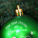 Gift For Couples,Christmas,Love - The Year I Found My Missing Piece Kissing Couples - Personalized Ball Ornament