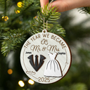 Love,Christmas,Gift For Wife,Gift For Husband,Gift For Couples,Gift For Boyfriend,Gift For Girlfriend - The Year We Became Mr & Mrs - Personalized 2-Layered Wooden Ornament