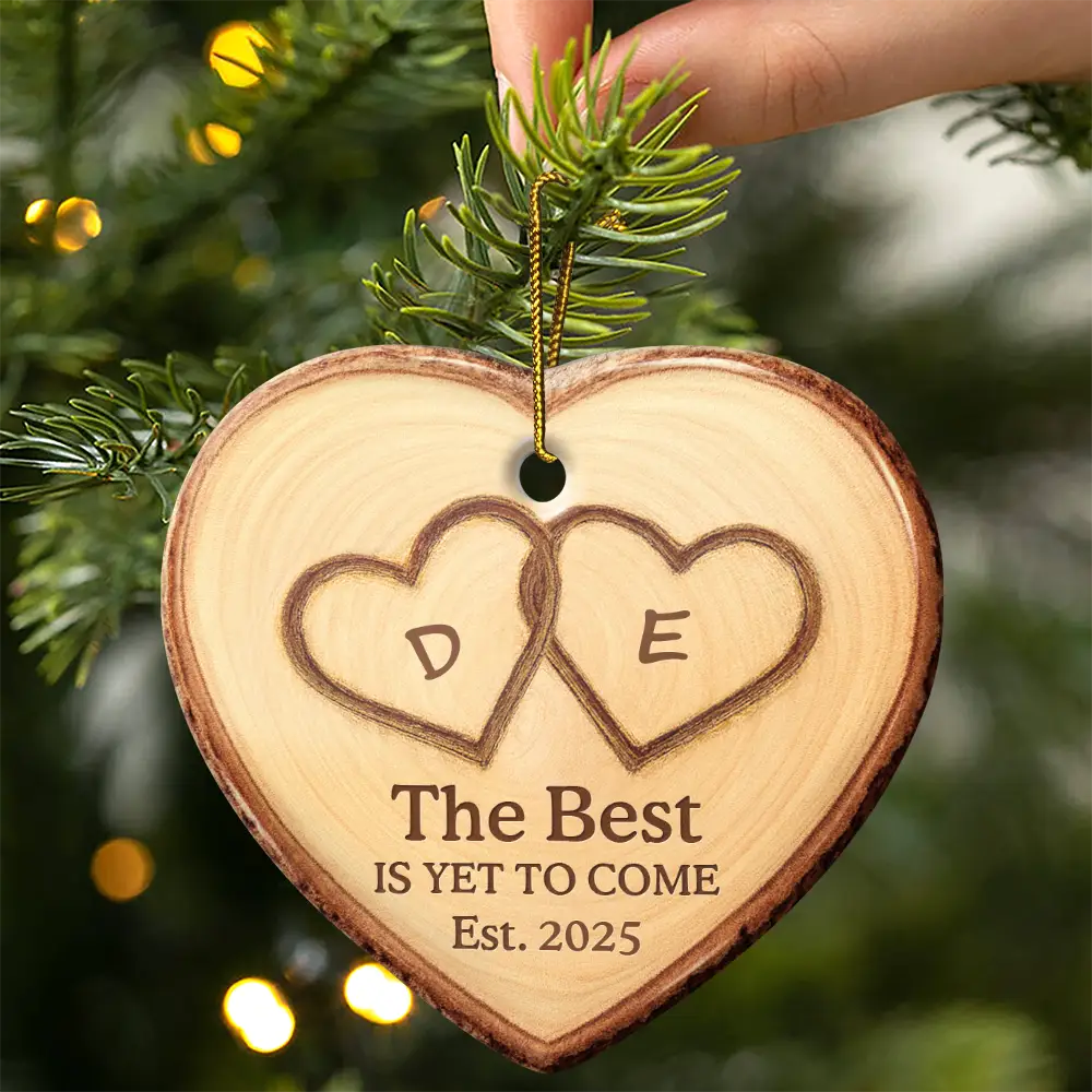 Gift For Couples,Gift For Husband,Gift For Wife,Gift For Boyfriend,Gift For Girlfriend,Anniversary,Wedding Anniversary,Love - The Year We Became Mr & Mrs Initial Letter - Personalized Heart Ceramic Ornament