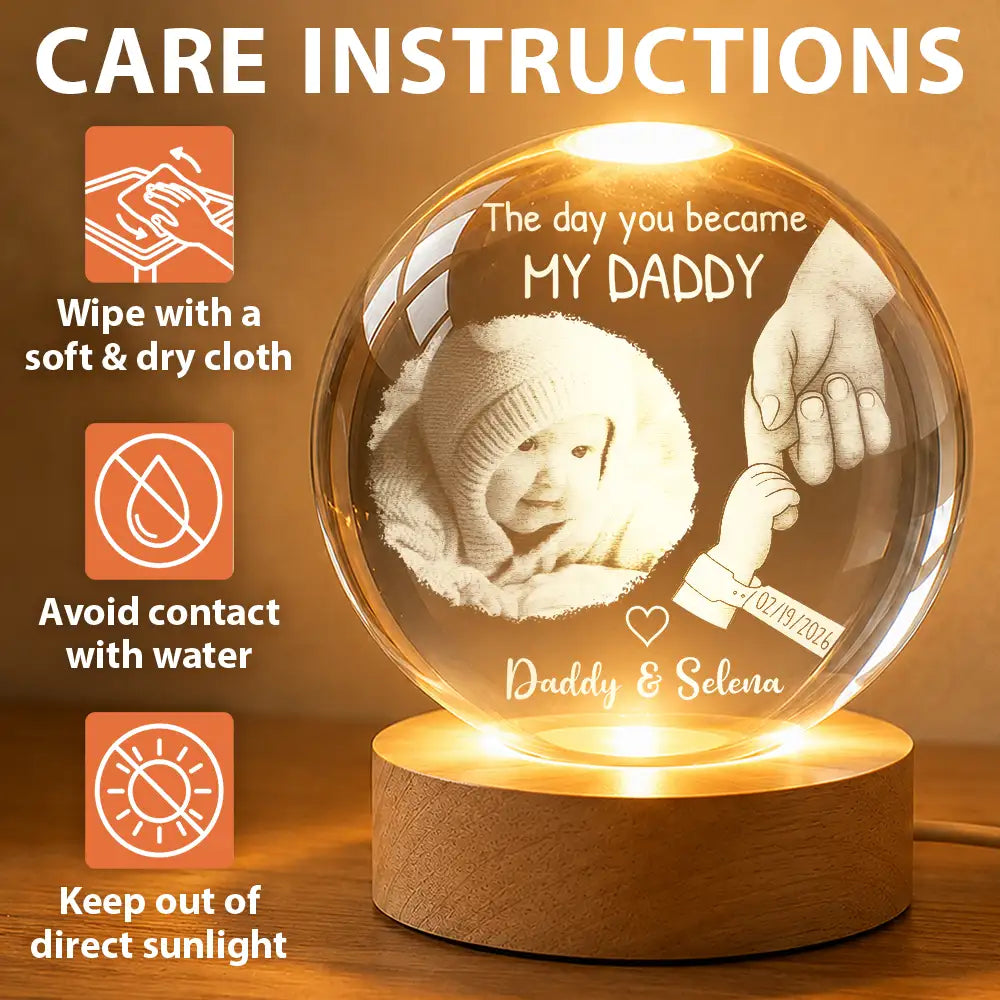 New Dad,New Mom,New baby,Gift For Father,Gift For Mother,Happy,Photo - Custom Photo The Day You Became My Mom Dad Holding Hands - Personalized Crystal Globe Lamp