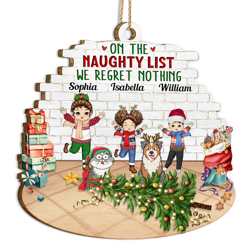 Joyeux enfants, animaux de compagnie sur la liste des vilains, nous ne regrettons rien - Cadeau de Noël pour la famille, les grands-parents - Décoration en bois personnalisée en forme personnalisée