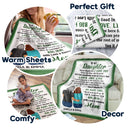 Never Forget That I Love You Mom - Gift For Daughters - Personalized Fleece Blanket