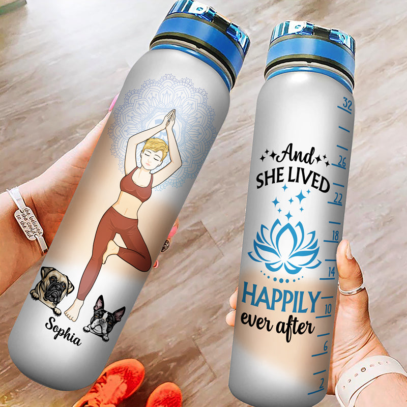 Facilement distrait par le yoga et les chiens - Cadeau pour les amoureux du yoga et des chiens - Bouteille d'eau personnalisée avec suivi