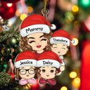 Grand-mère et maman embrassant leurs enfants – Cadeau de Noël pour petite-fille ou petit-fils – Décoration en acrylique découpée personnalisée