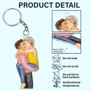 Couple s'embrassant - Cadeau d'anniversaire pour couples - Porte-clés en acrylique découpé personnalisé