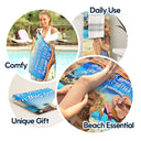 Couple s'embrassant après des années plus chaudes que cet été - Serviette de plage personnalisée