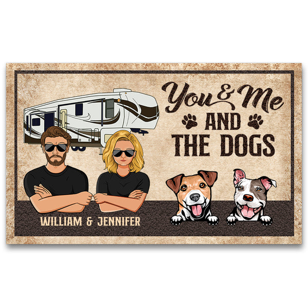 Girl and dogs - Personalized dog doormat – Giftymize™️