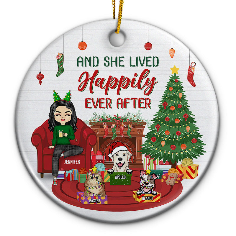 Christmas Cat Dog And She Lived Happily Ever After - Gift For Christmas And Pet Lovers - Personalized Custom Circle Ceramic Ornament