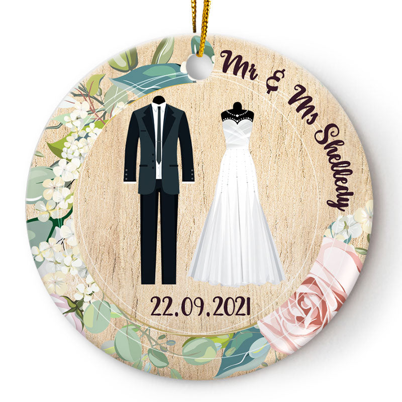 Family Couple Married Wedding Dress - Wedding Gift - Personalized Custom Circle Ceramic Ornament