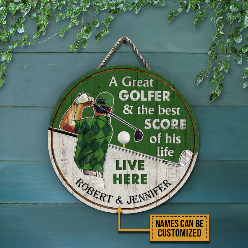 Personalized Golf Green Couple Golfer Best Score Live Customized Wood Circle Sign